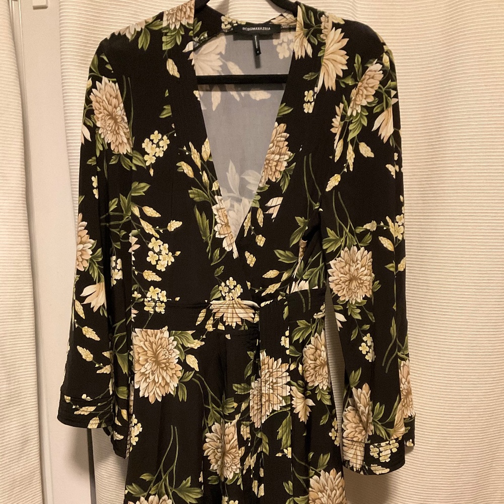 BCBG MAX AZRIA floral kimono dress